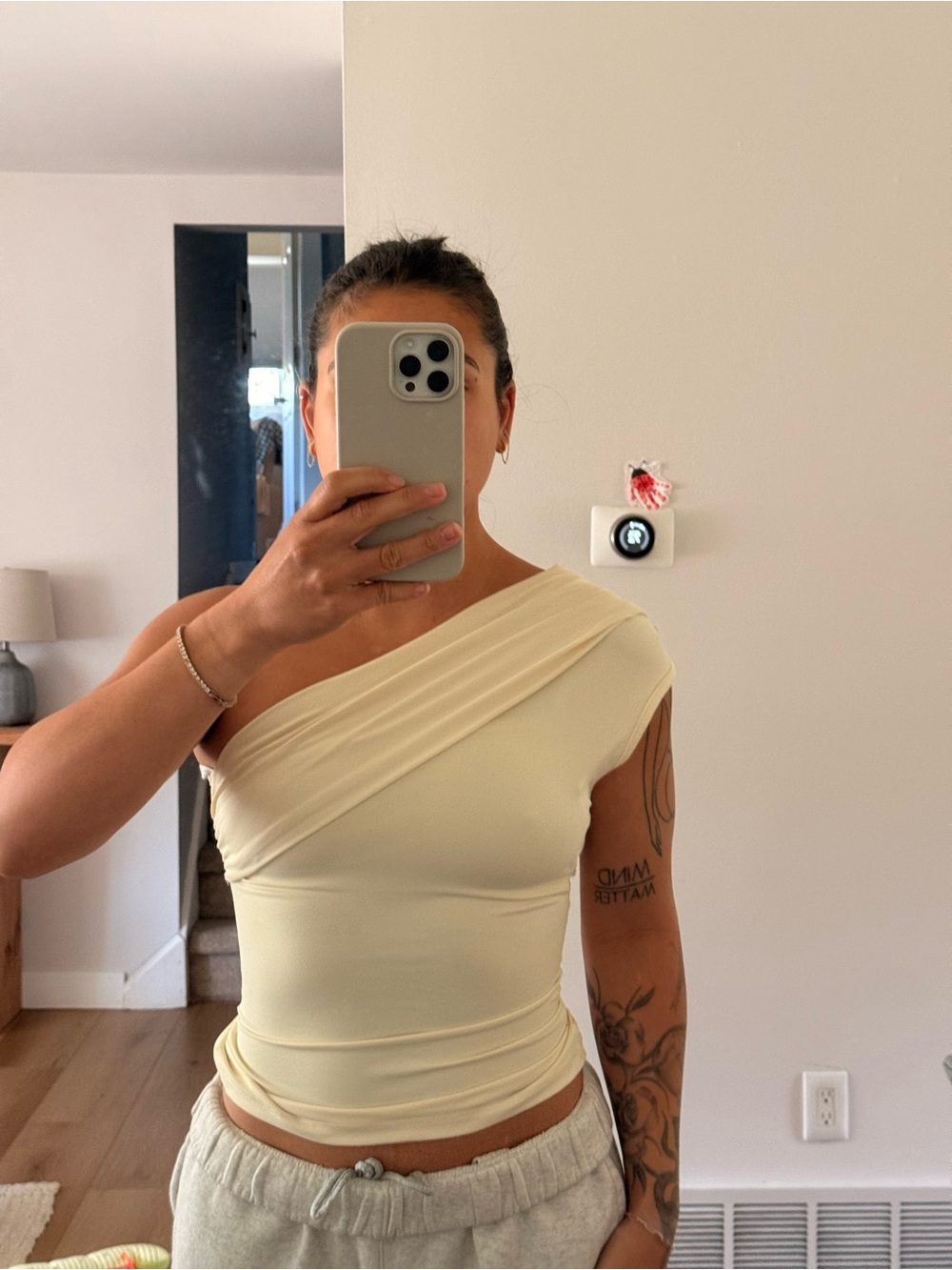One-Shoulder Cream Stretch Top
